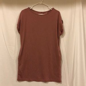 Pink tee-shirt dress